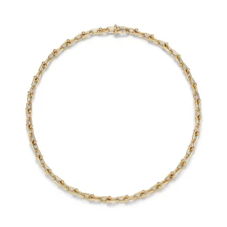 Hard small necklace